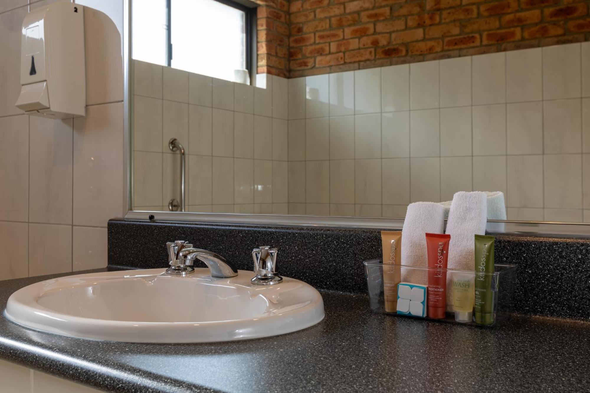 Wonthaggi Motel エクステリア 写真